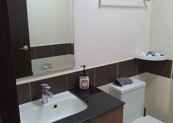 Near Robinsons Mall Magnolia 4* Manila
